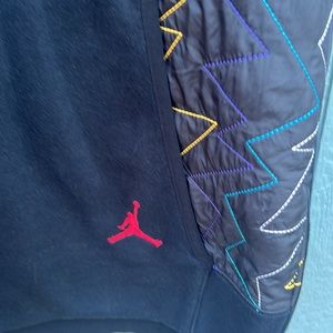Air Jordan NWOT quilted embroidered short sleeve hoody eye catching men’s sz M